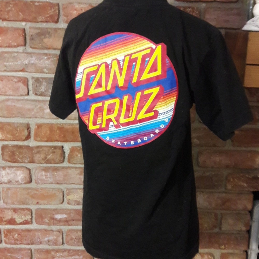 Santa Cruz Tee